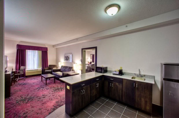 Images Holiday Inn Express & Suites Columbus - Polaris Parkway by IHG