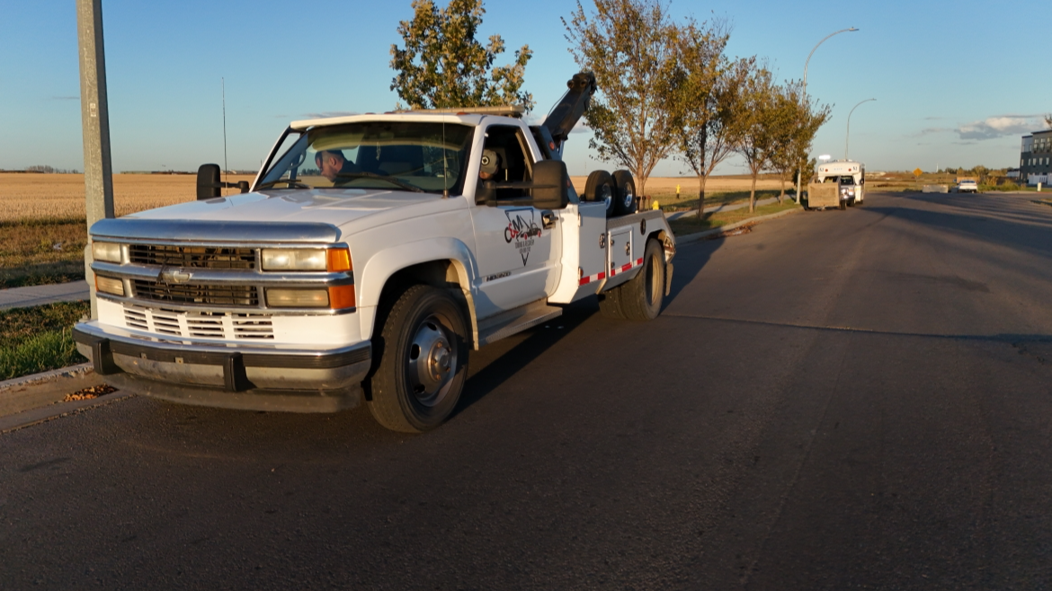 C&M Towing and Recovery Regina (306)517-6438