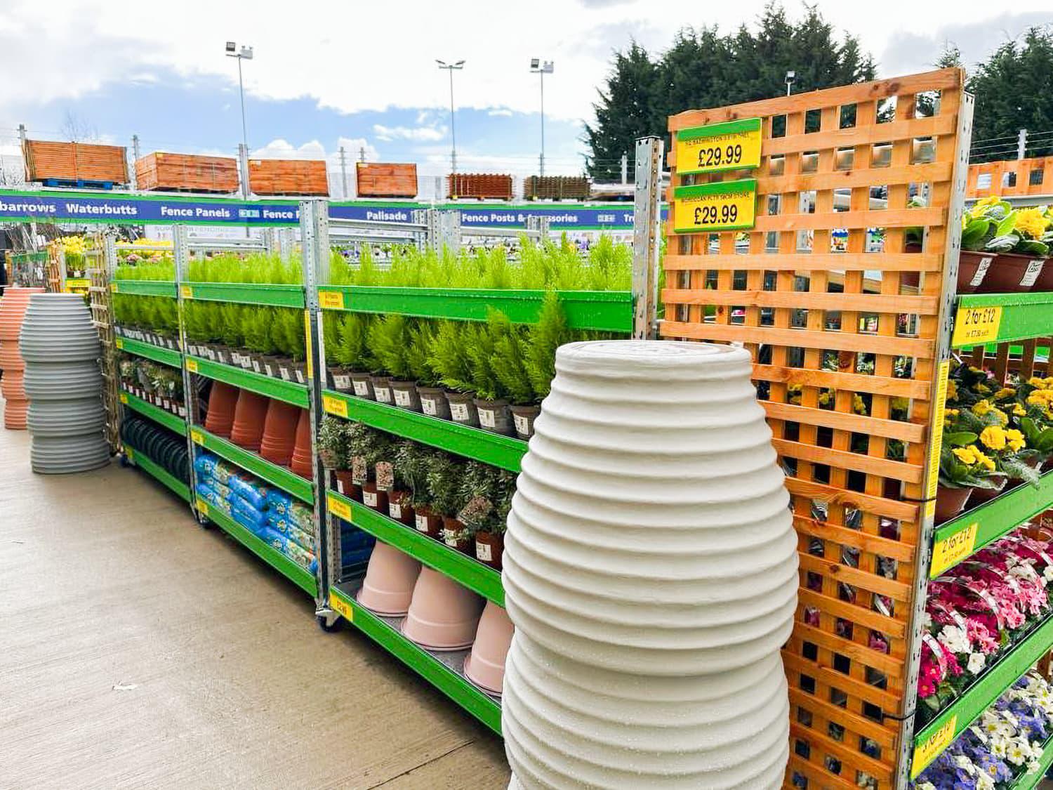 Images B&M Home Store with Garden Centre