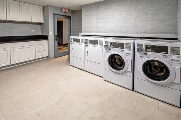 Images Hampton Inn Cardiff Beach Encinitas, CA