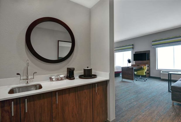 Images Hampton Inn & Suites Middleburg