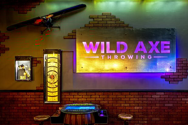 Images Wild Axe Throwing