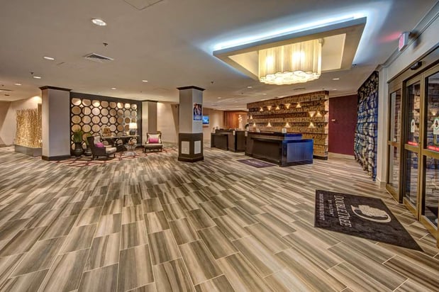 Images DoubleTree by Hilton Hotel Decatur Riverfront