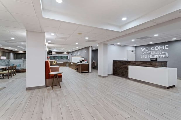 Images Hampton Inn Perry