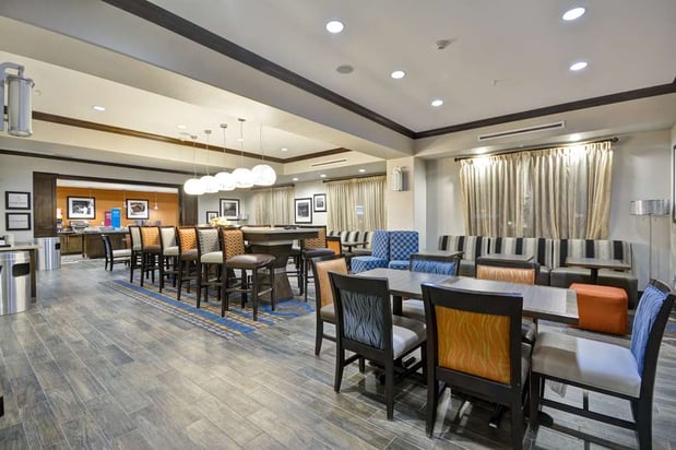 Images Hampton Inn Kenedy