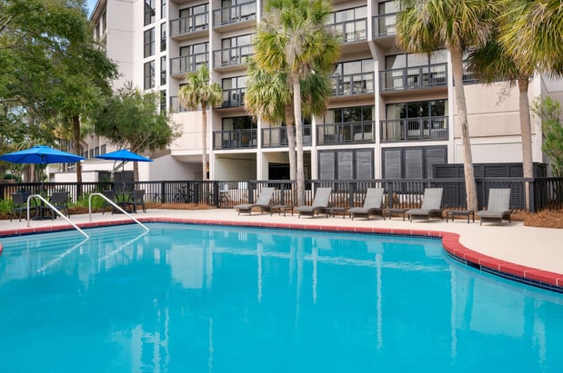 Images Holiday Inn Express Hilton Head Island by IHG