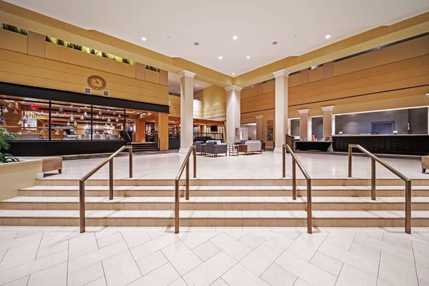Images DoubleTree by Hilton Hotel Tulsa Downtown
