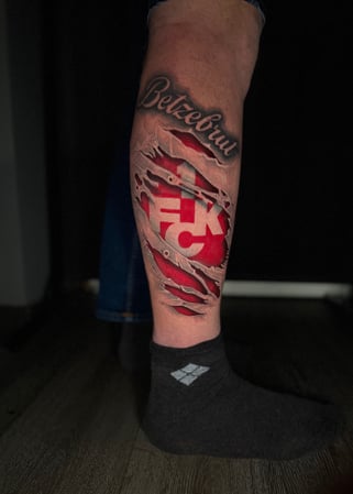 Bilder Bloody Dogs Tattoo & Piercing Inh. Robert Pongrácz