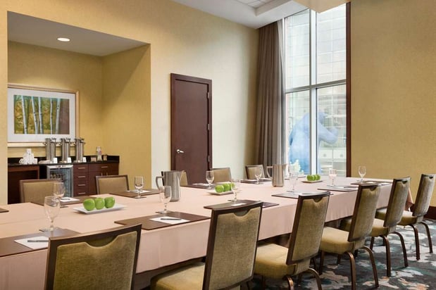 Images Embassy Suites by Hilton Denver Downtown Convention Center