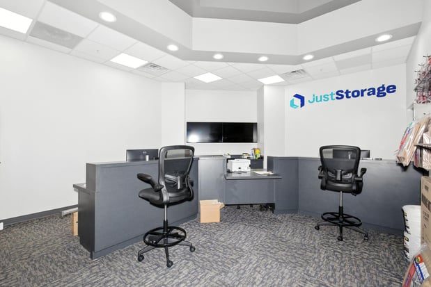 Images JustStorage