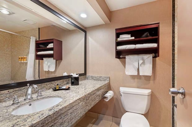 Images Best Western Plus Redondo Beach Inn