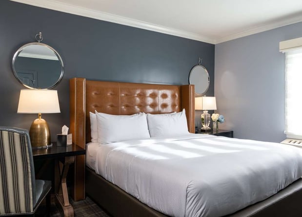 Images The Campbell House Lexington, Curio Collection by Hilton