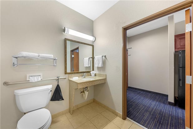 Images Best Western Plus San Antonio East Inn & Suites