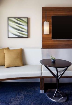 Images Hilton Garden Inn Waikiki Beach