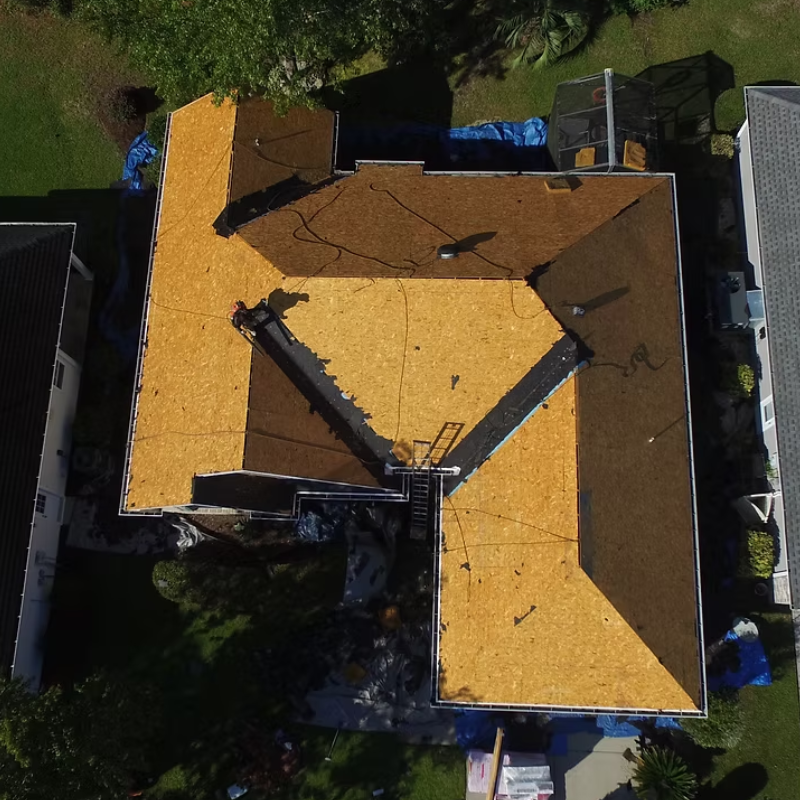 Full Service Roof Replacements
Our builders work with accuracy and care. We use quality materials an 