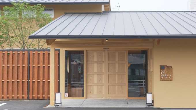 Images 家族想ホールリアン堀江はなれ