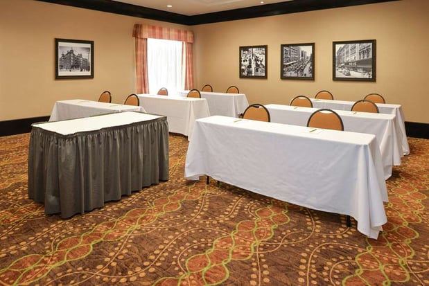 Images Hilton Garden Inn Terre Haute