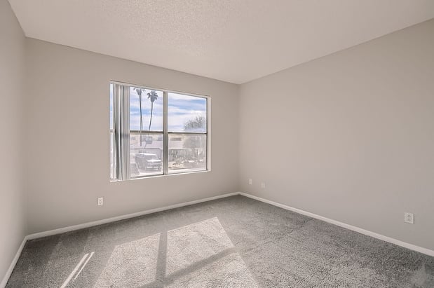 Images Rise Trailside