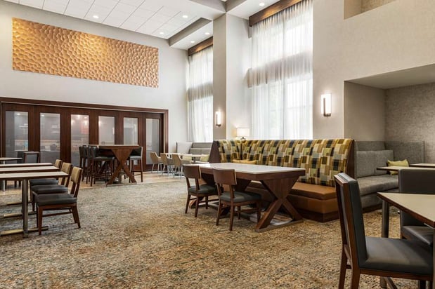 Images Hampton Inn & Suites Pittsburgh/Waterfront-West Homestead