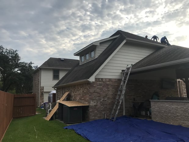 Images Dlg roofing company inc