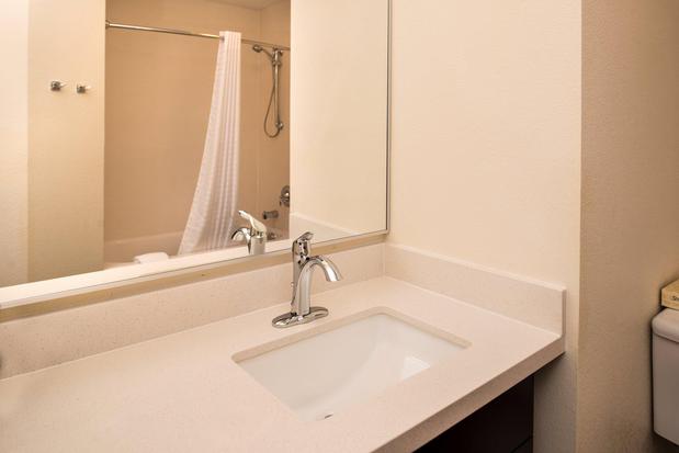 Images Candlewood Suites Carlsbad South, an IHG Hotel