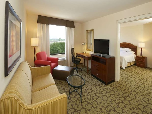 Images Hilton Garden Inn Virginia Beach Town Center