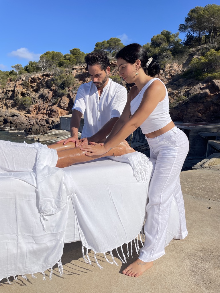 Images EXHALA IBIZA MASSAGE Luxury Wellness Services