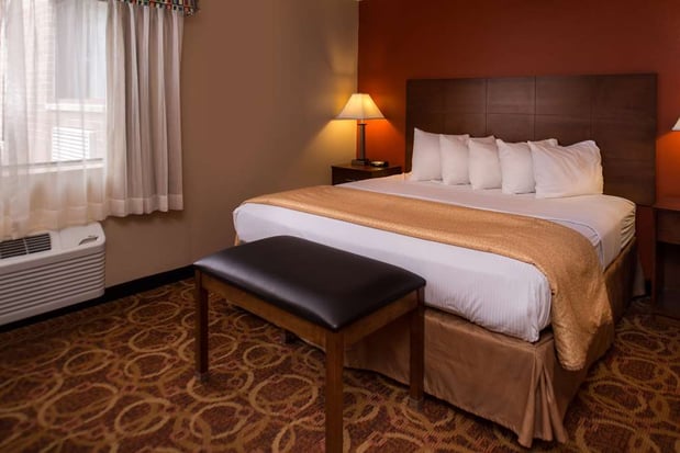 Images Best Western Ambassador Inn & Suites