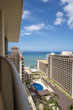 Images Embassy Suites by Hilton Waikiki Beach Walk