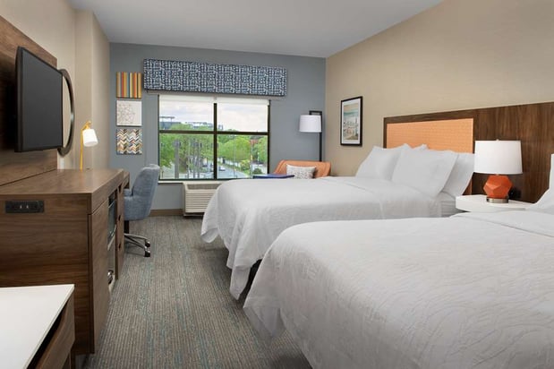 Images Hampton Inn Baltimore-Downtown-Convention Center