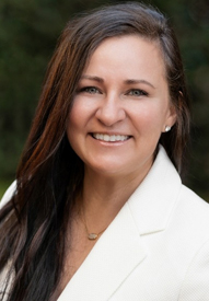 Nikki Lamb headshot
