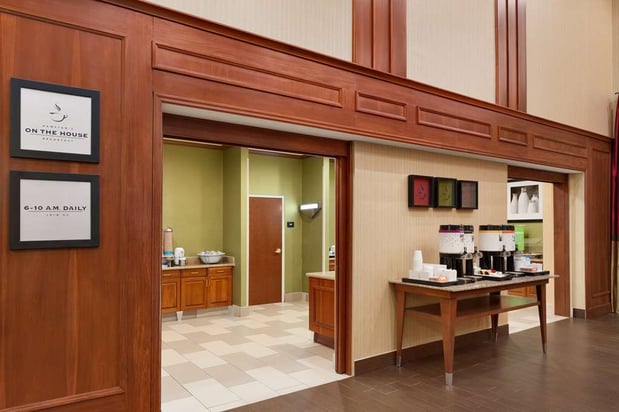 Images Hampton Inn & Suites Williamsburg Historic District