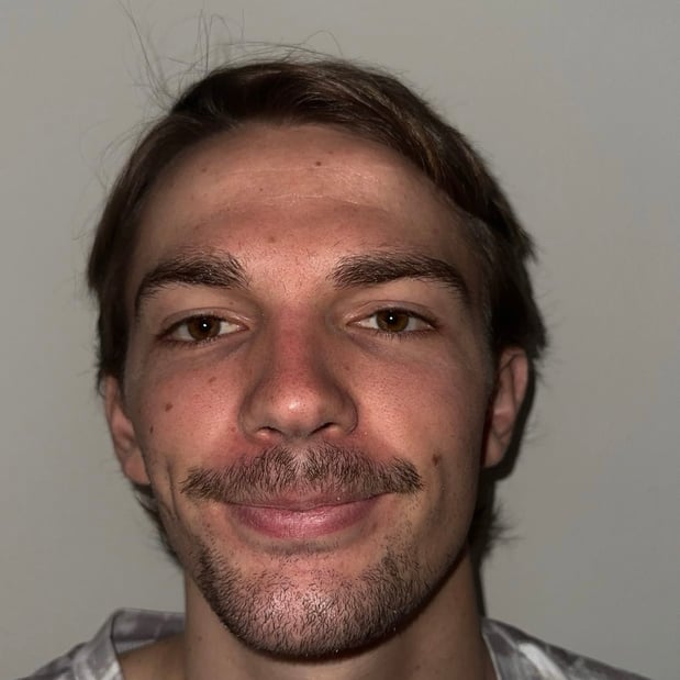 Images Carson Murray, Therapy Clinician