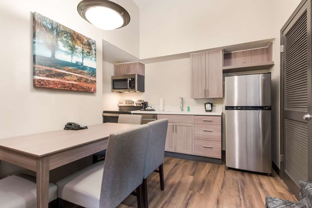 Multi Level Loft Suite Lower Kitchen