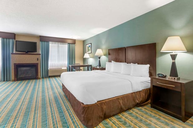 Images Best Western Plus Berkshire Hills Inn & Suites