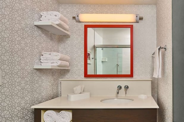 Images Hampton Inn Anchorage