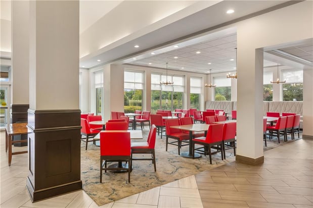 Images Hilton Garden Inn Atlanta Airport North
