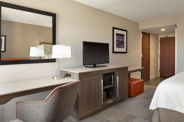 Images Hampton Inn Philadelphia/Mt. Laurel