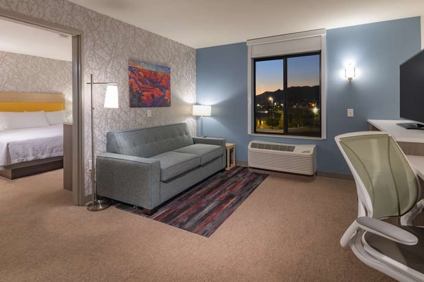 Images Home2 Suites by Hilton Kingman