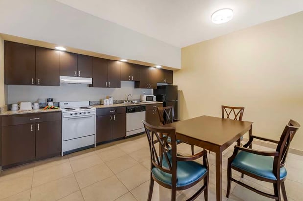 Images Best Western Naples Plaza Hotel