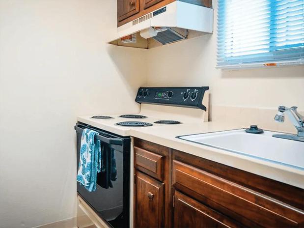 Images Ramblewood Apartments