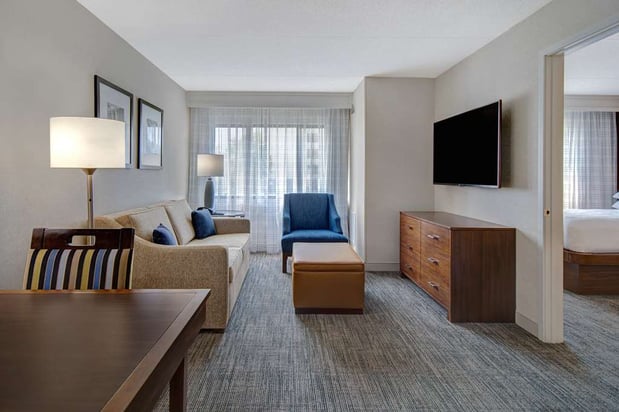 Images Embassy Suites by Hilton Detroit Metro Airport
