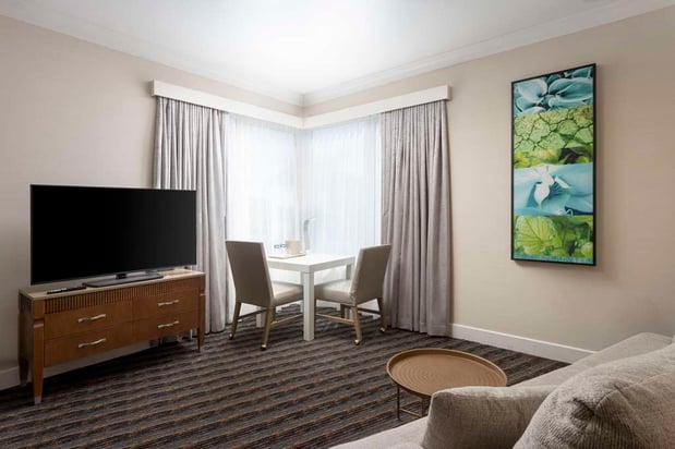 Images DoubleTree by Hilton San Diego Bayside