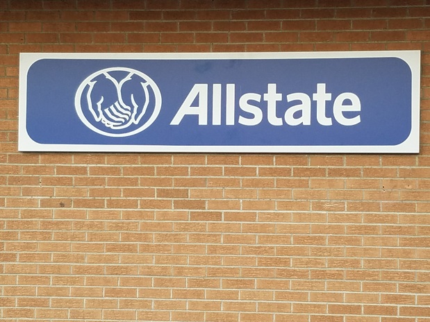 Images Michael Woods: Allstate Insurance