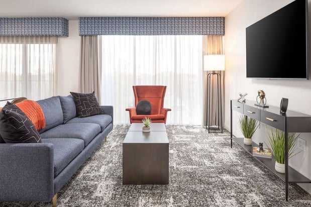 Images Hampton Inn & Suites Rochester Downtown