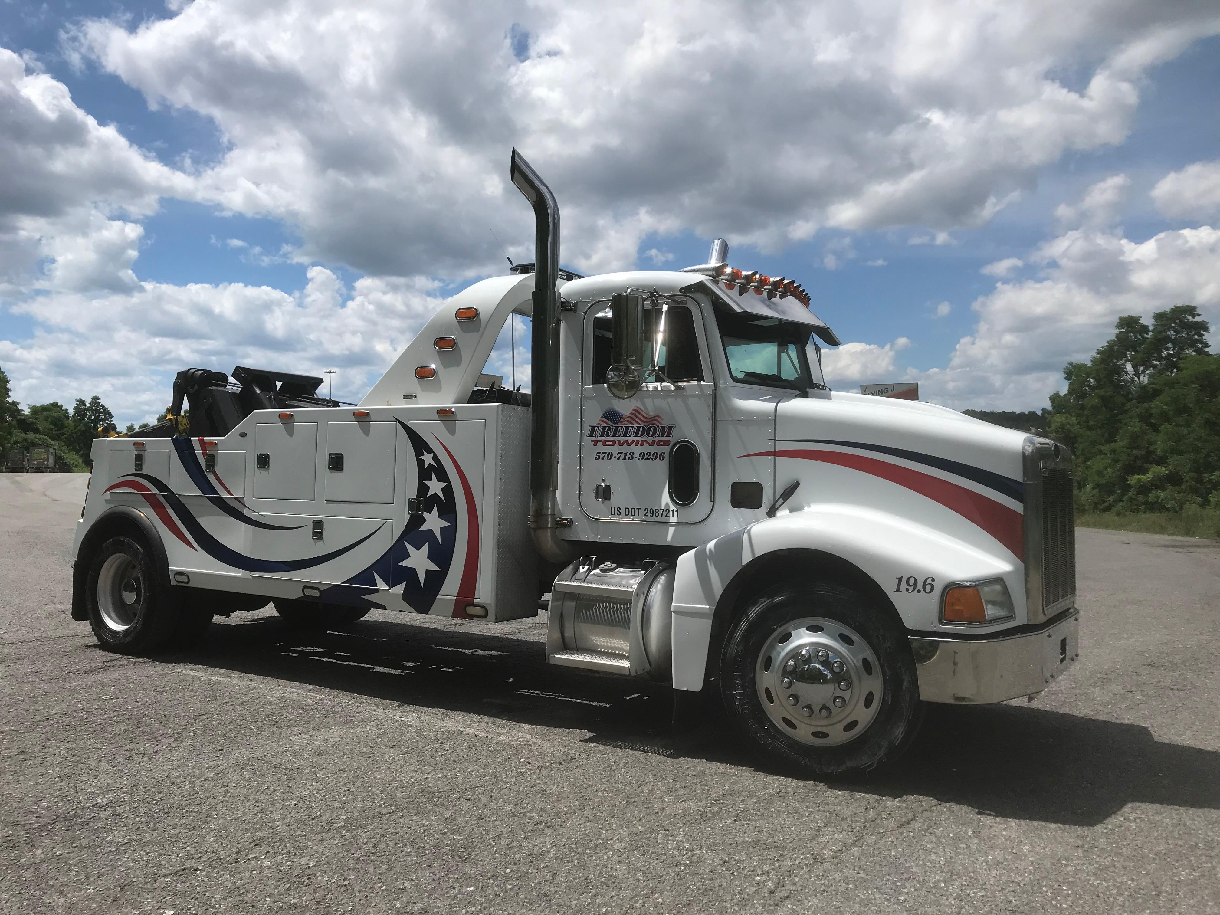 Freedom Towing Photo