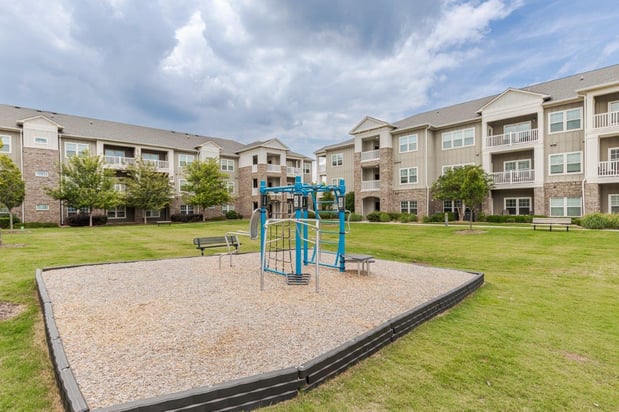 Images Haywood Reserve Apartment Homes