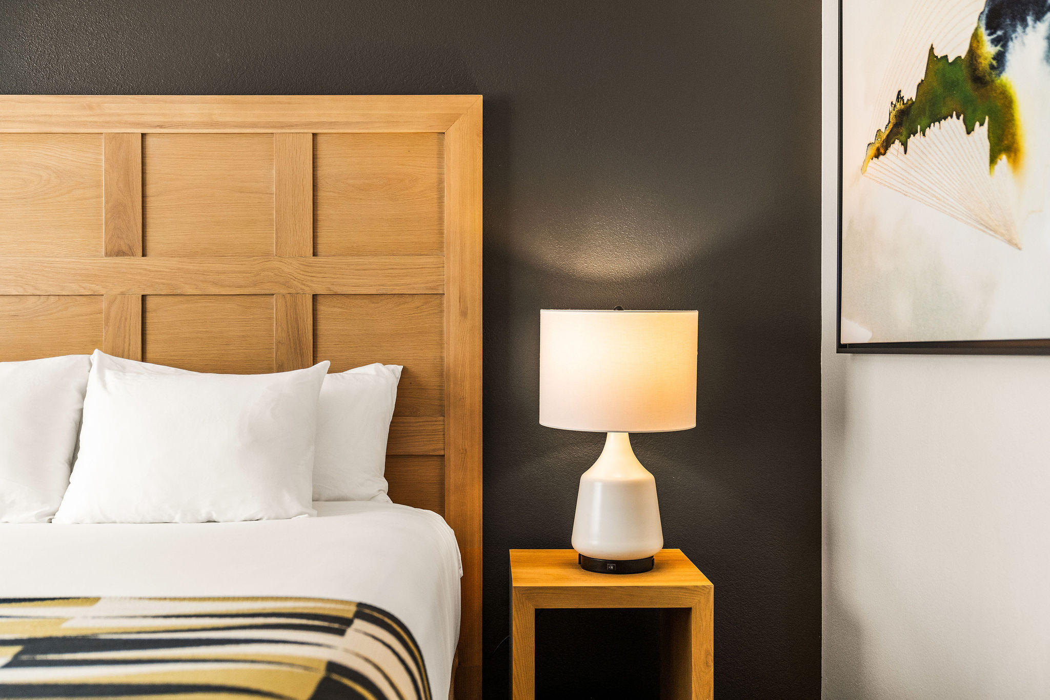 Oxford Suites Redding Guestrooms