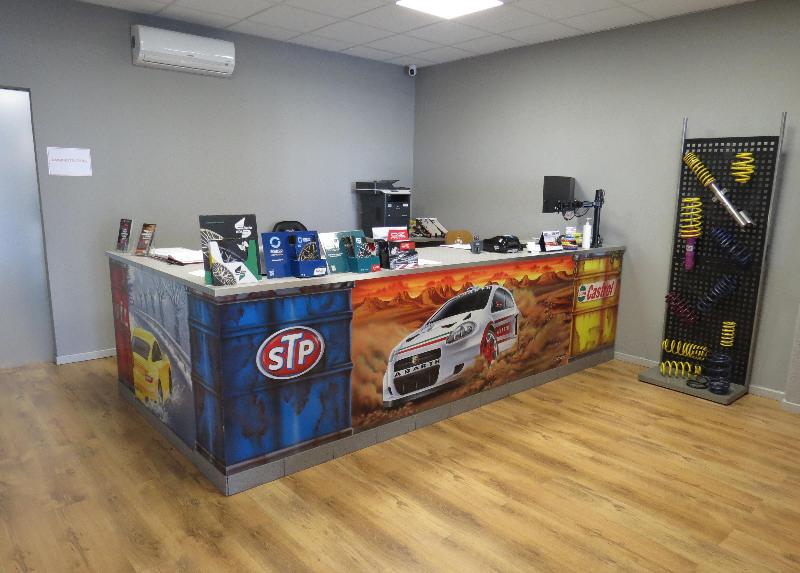Images R.C.F. Punto Auto