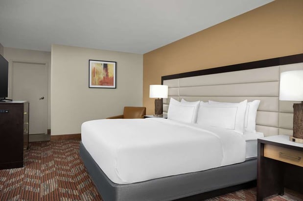 Images DoubleTree by Hilton Greensboro Airport